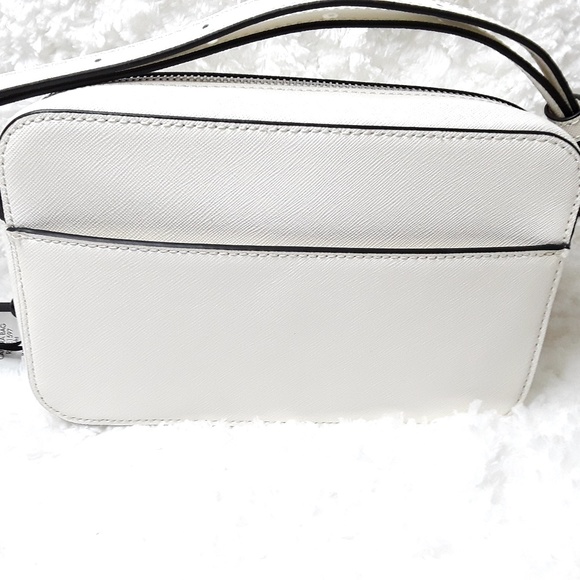 📸 DKNY White & Black Camera Bag - Picture 3 of 5